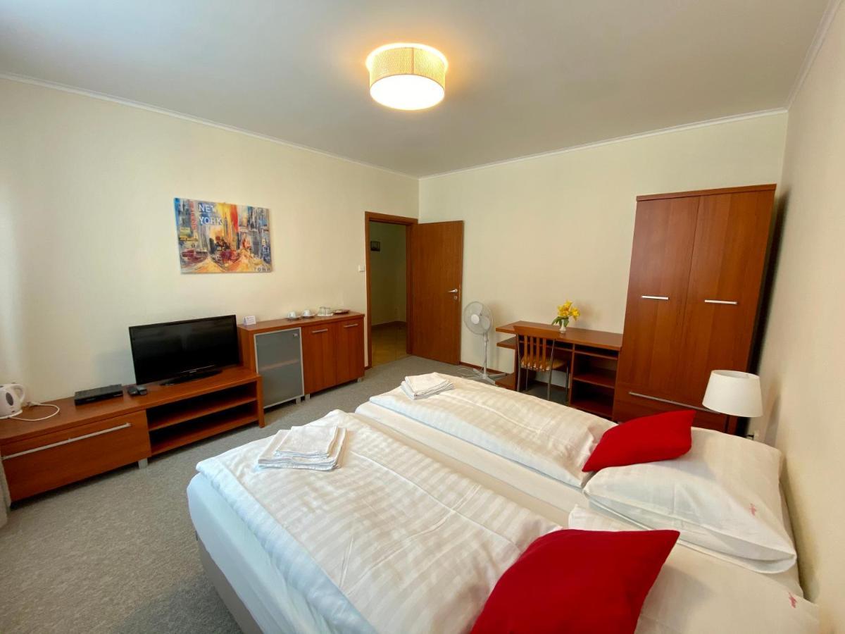 Penzion Le Monde Hotel Bardejov Ngoại thất bức ảnh