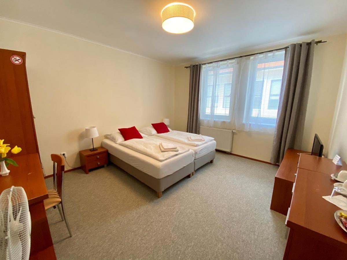 Penzion Le Monde Hotel Bardejov Ngoại thất bức ảnh