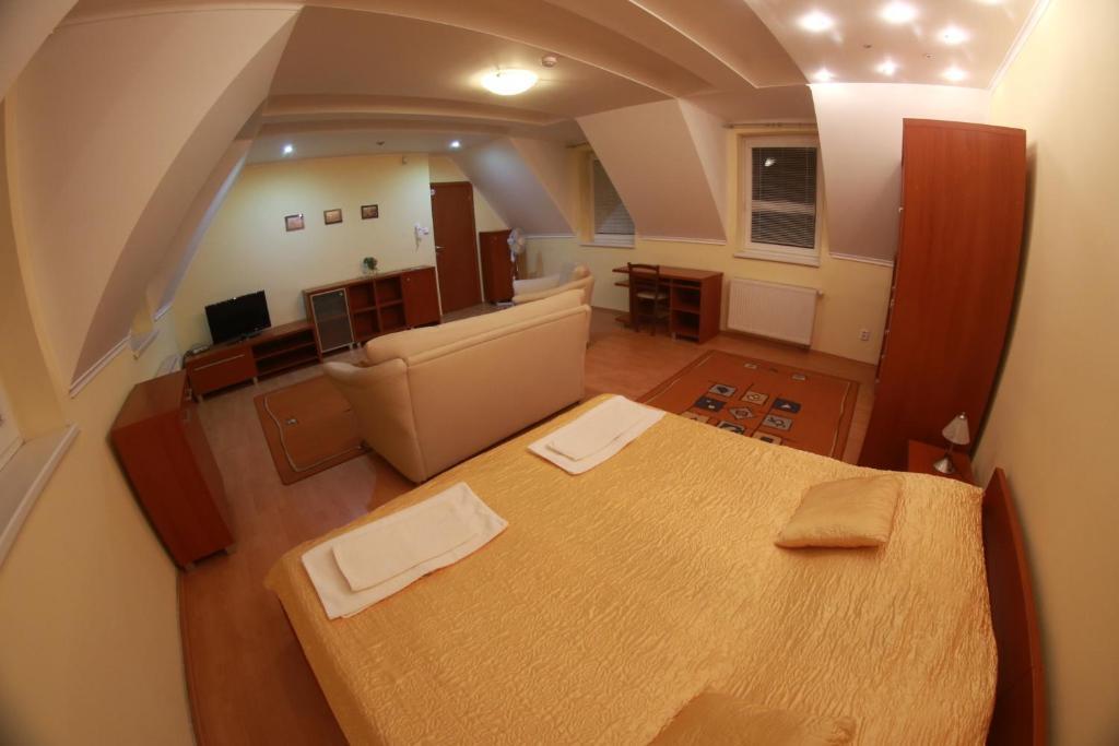 Penzion Le Monde Hotel Bardejov Ngoại thất bức ảnh