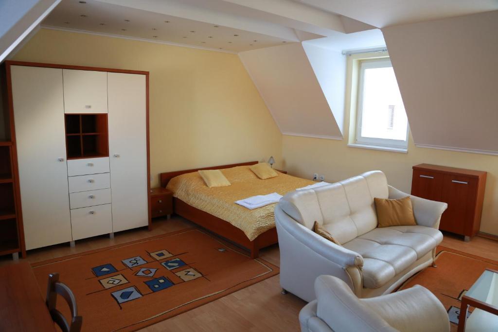 Penzion Le Monde Hotel Bardejov Ngoại thất bức ảnh